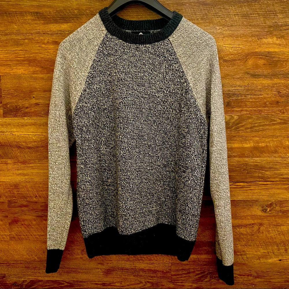 Cotton On Men’s Gray Sweater